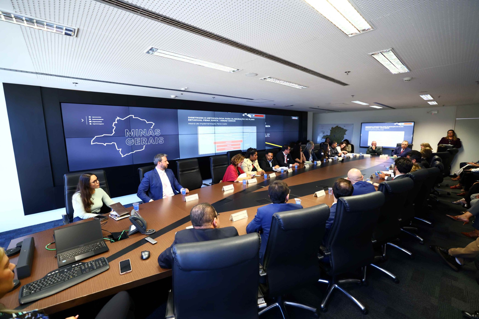 Comitê de Políticas Penais de Minas realiza última reunião e aprova o Pena Justa - MG