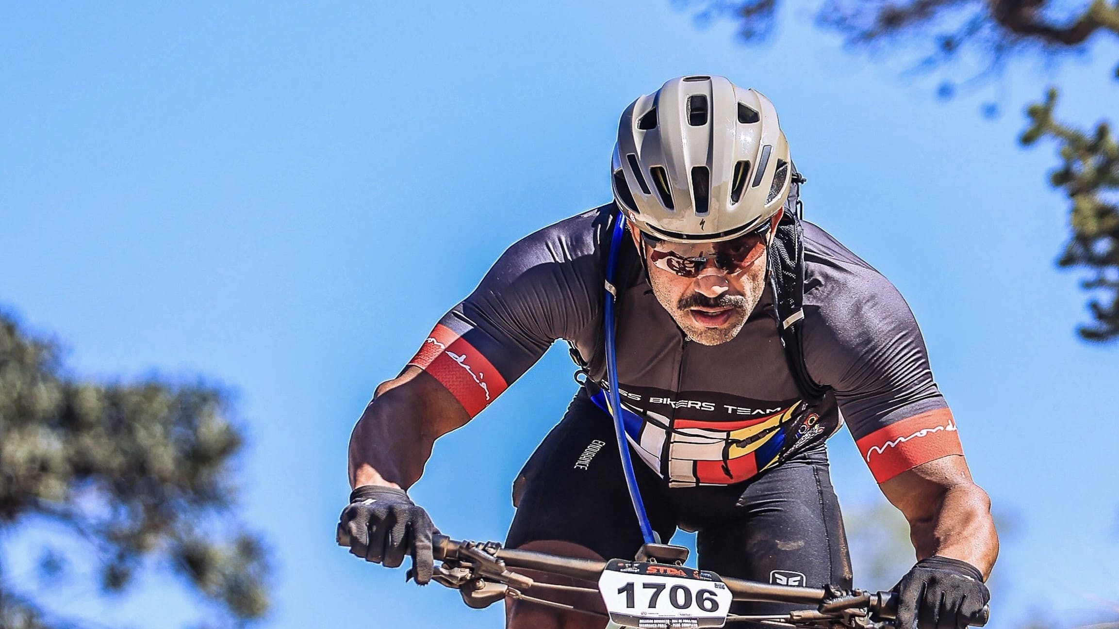 Policial Penal mineiro conquista sétimo lugar na maior ultramaratona de Mountain Bike do Brasil 